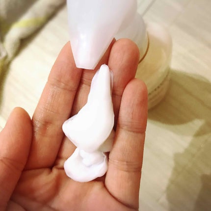 LUX ヘアサプリ スムースナー サプリジェルシャンプー/サプリトリートメントのクチコミ「ヘアマスクと3点ラインで使いました。
シャンプーの泡立ちは、いい方だと思いました。
ウォー.....」(3枚目)