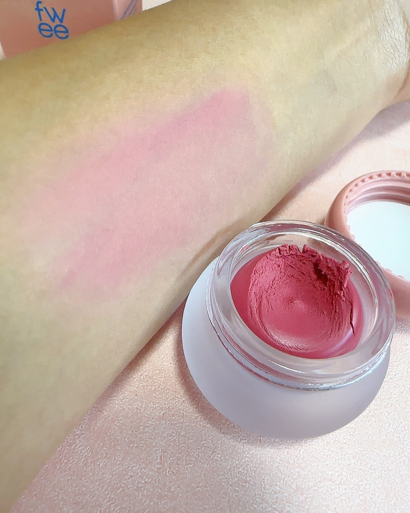 リップアンドチーク ブラーリープリンポット/fwee/口紅を使ったクチコミ(8枚目)