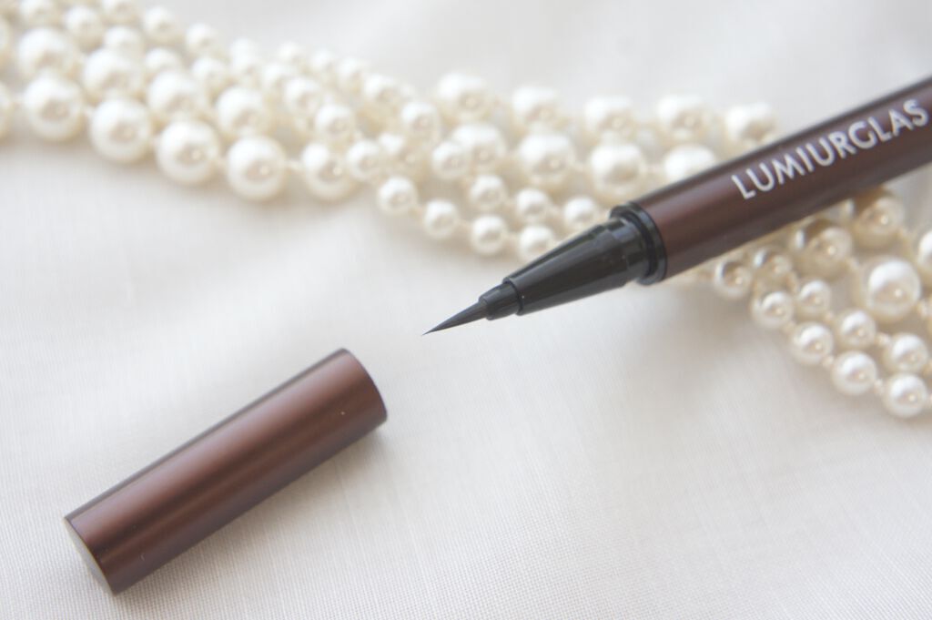 スキルレスライナー/LUMIURGLAS/リキッドアイライナーを使ったクチコミ（2枚目）