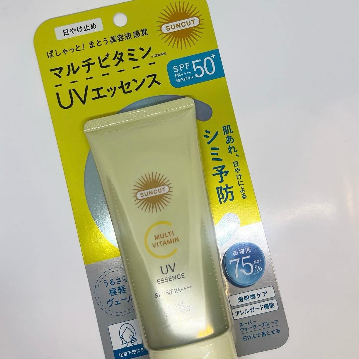 サンカットR マルチビタミンUV エッセンス/サンカット®/日焼け止めクリームを使ったクチコミ（2枚目）