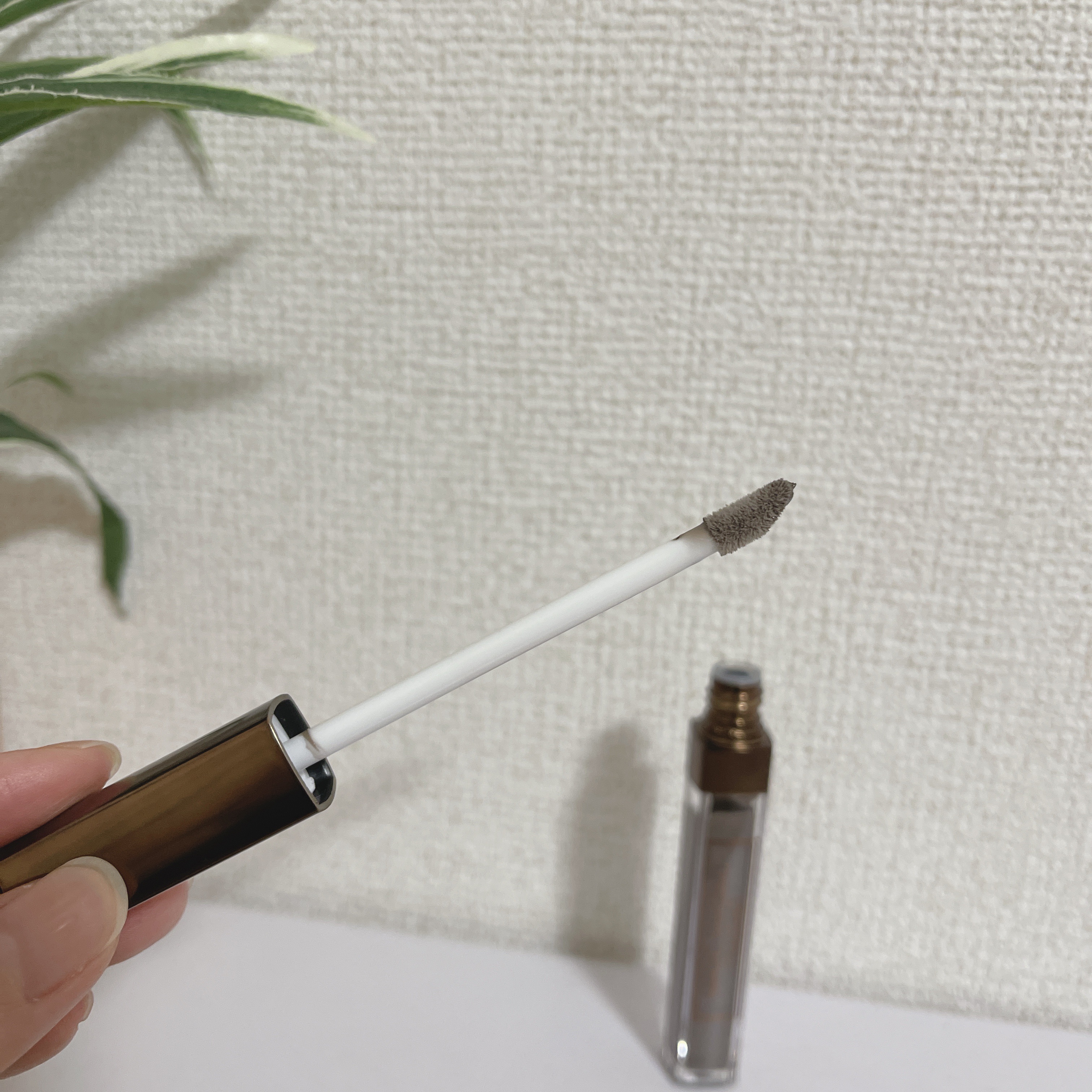 マジックシェーディング ウォームグレージュ/カリプソ/シェーディングを使ったクチコミ（3枚目）