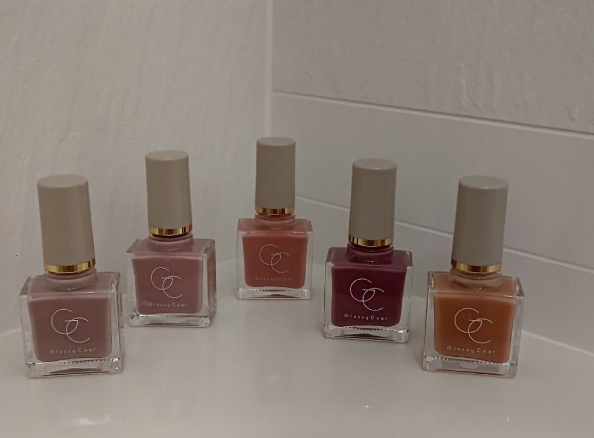 グロッシーコート スキンベージュ【新】/スキューズミー/オールインワンネイルを使ったクチコミ（1枚目）