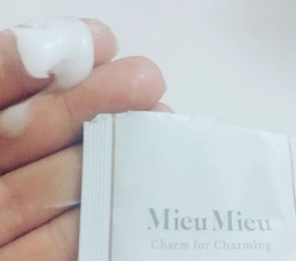 とぅるんて ファーストブースター/MieuMieu/洗い流すヘアトリートメントを使ったクチコミ(4枚目)