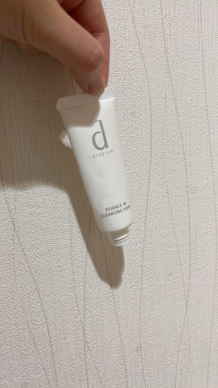 エッセンスイン クレンジングフォーム/d プログラム/洗顔フォームを使ったクチコミ(1枚目)
