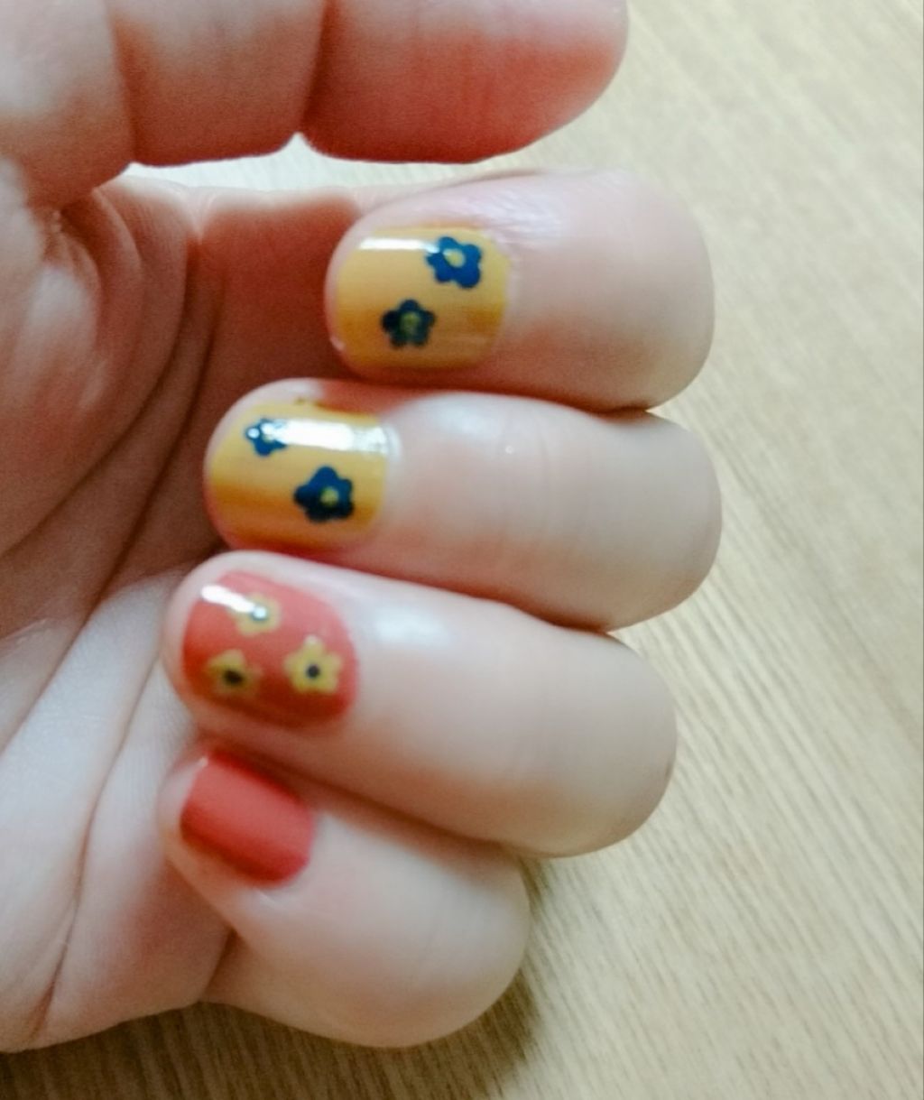 UR GLAM　COLOR NAIL SELECTION/U R GLAM/マニキュアを使ったクチコミ（1枚目）