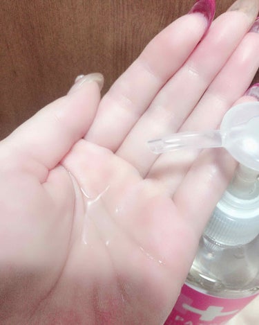 ゼトックスタイル ヘパトリート 薬用保湿化粧水のクチコミ「サラサラだけどちゃんと潤う！
無色透明のサラサラの化粧水です。
こんなにサラサラで大丈夫？と思.....」（2枚目）