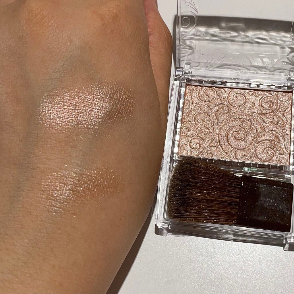 パールグロウハイライト/CEZANNE/パウダーハイライトを使ったクチコミ(2枚目)