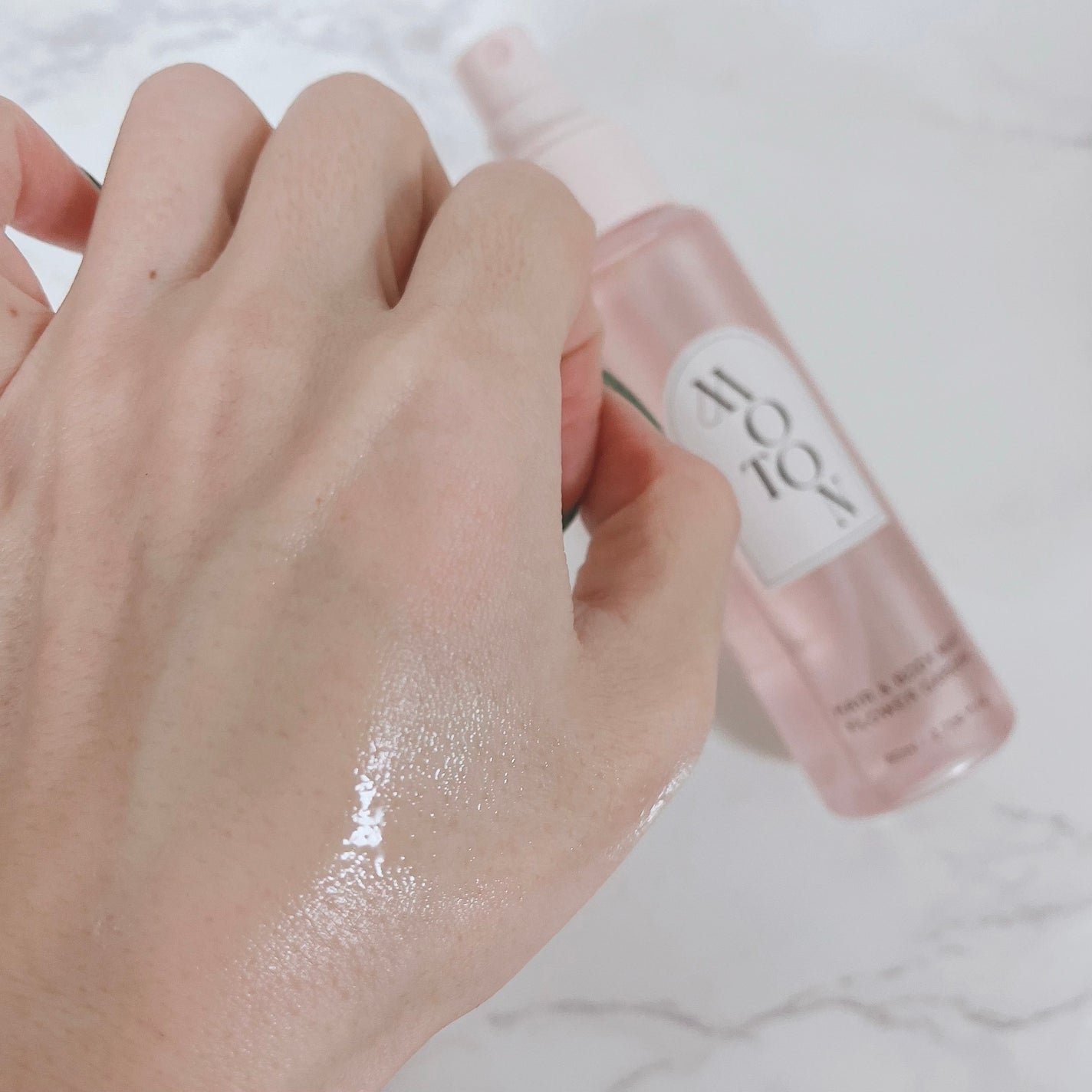 MOTON ヘア&ボディミスト フラワーガーデン/MOTON/香水(レディース)を使ったクチコミ(3枚目)