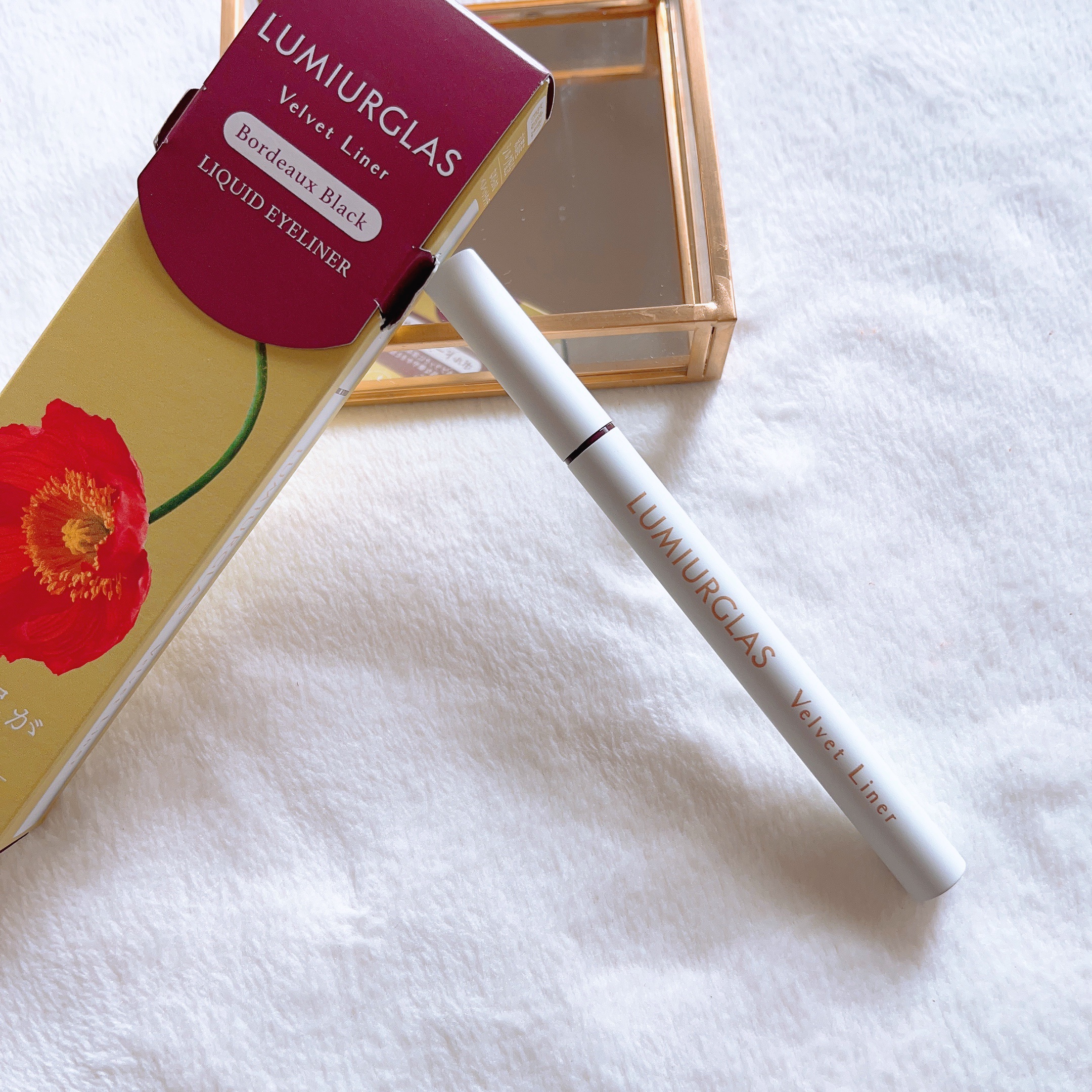 ベルベットライナー 02 ボルドーブラック/LUMIURGLAS/リキッドアイライナーを使ったクチコミ（1枚目）