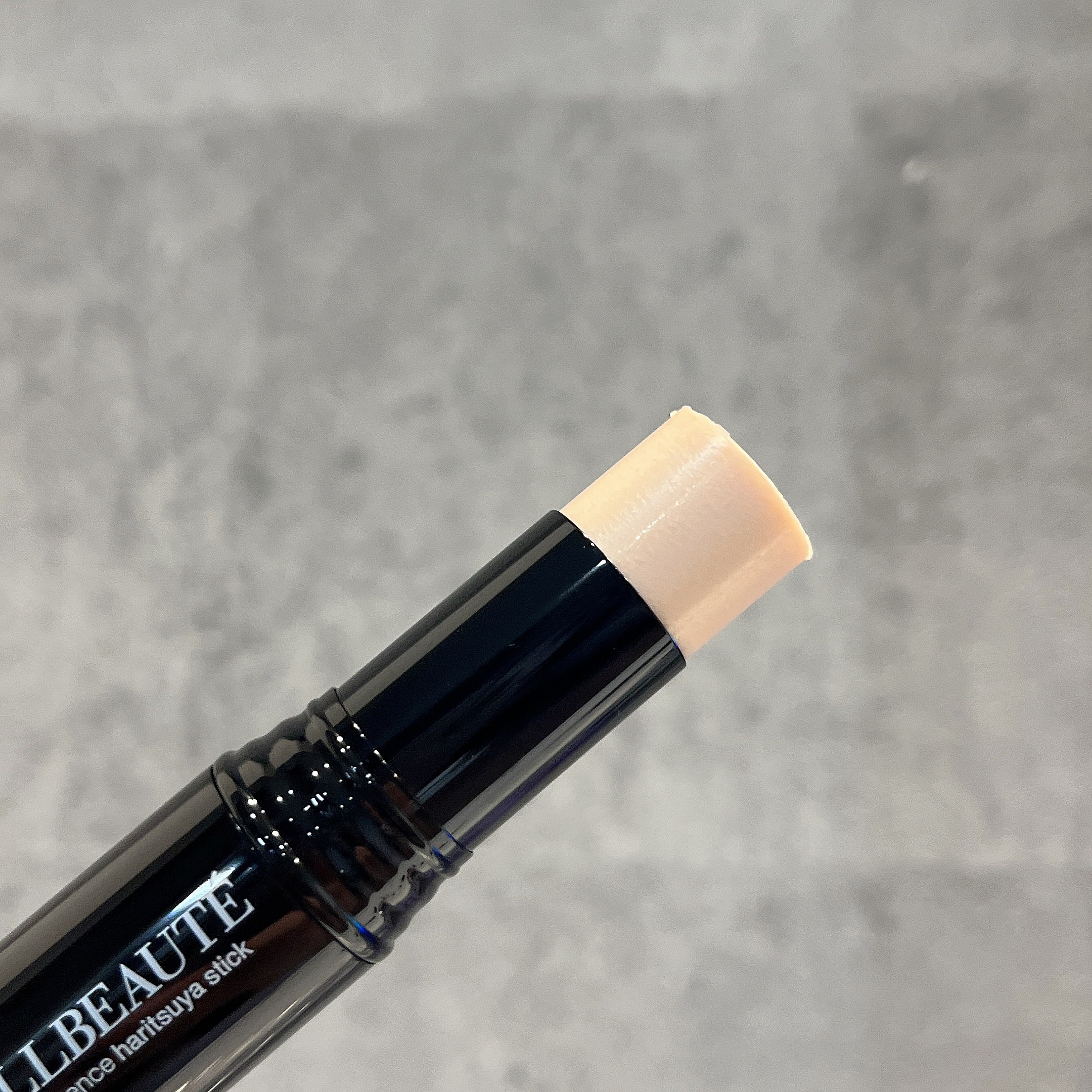 潤い美容液ハリツヤスティック/Dr.CELLBEAUTÉ/美容液を使ったクチコミ（3枚目）