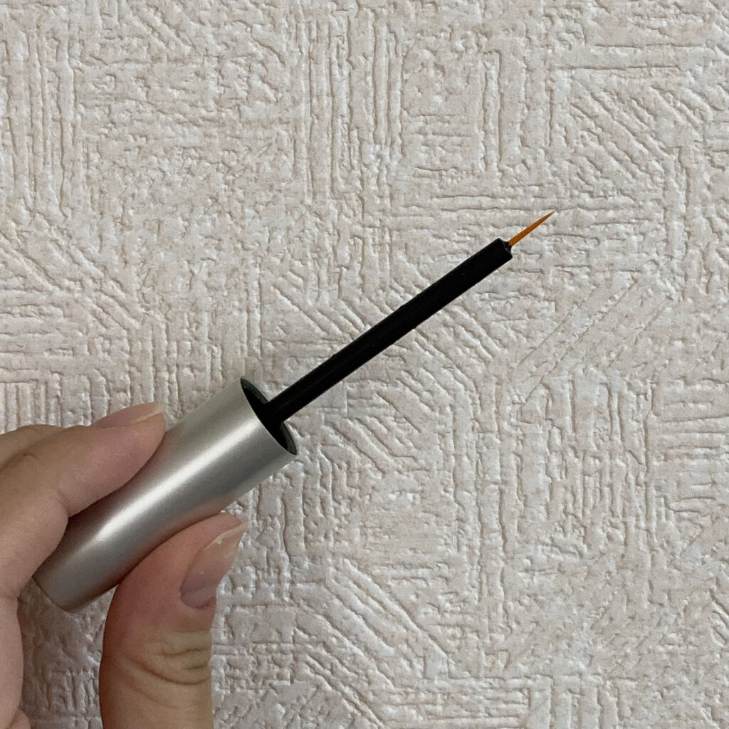 FEG  Eyelash  Enhancer/FEG/まつげ美容液を使ったクチコミ（2枚目）