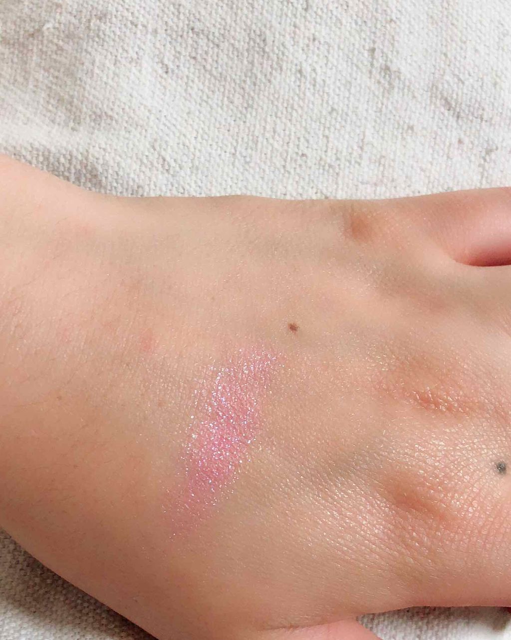 プリズム パウダーアイカラー/リンメル ロンドン/単色アイシャドウを使ったクチコミ（3枚目）