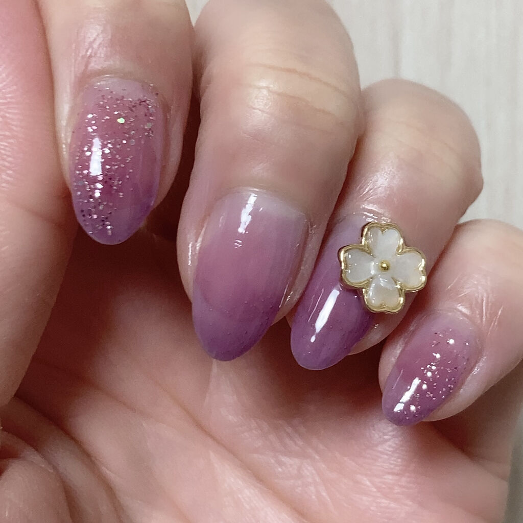 カラフルネイルズ/キャンメイク/マニキュアを使ったクチコミ（2枚目）