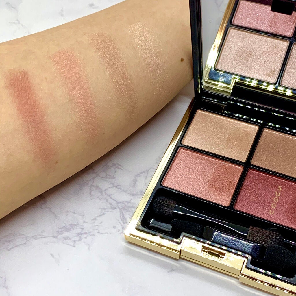 デザイニング カラー アイズ/SUQQU/アイシャドウパレットを使ったクチコミ(2枚目)