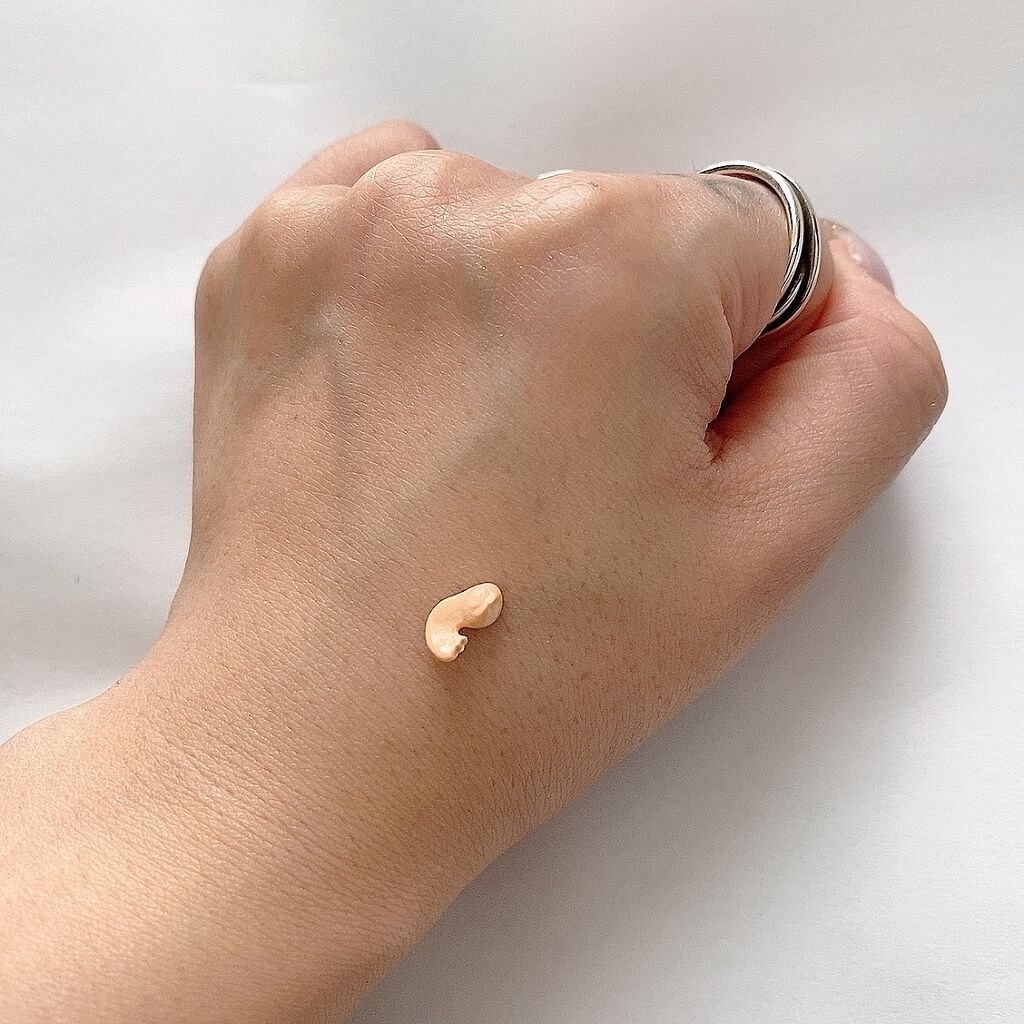 ティンティッドグローブースター/NARS/化粧下地を使ったクチコミ（2枚目）