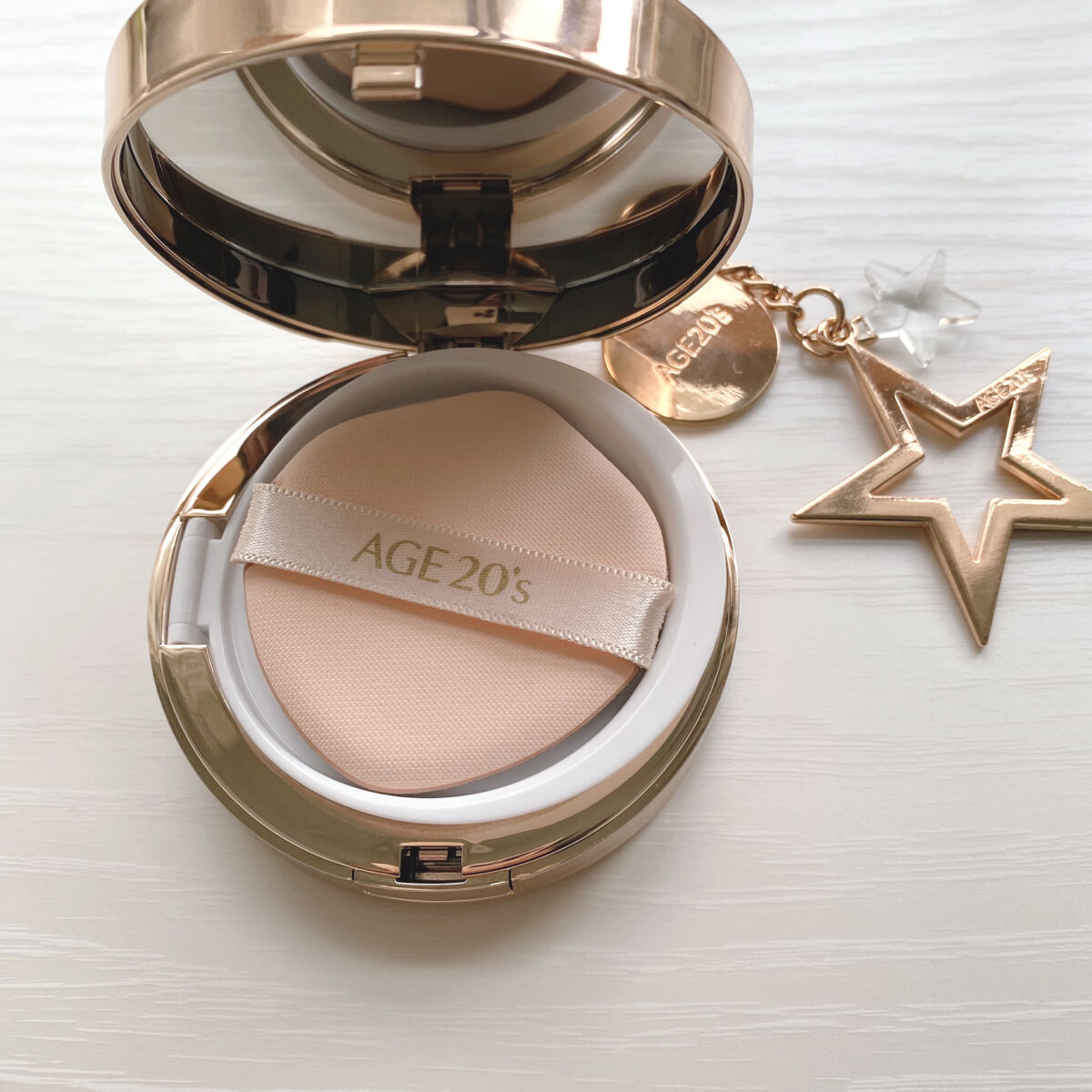 SIGNATURE ESSENCE COVER PACT　 モイスチャー(21号)/AGE20’s/クリーム・エマルジョンファンデーションを使ったクチコミ（2枚目）