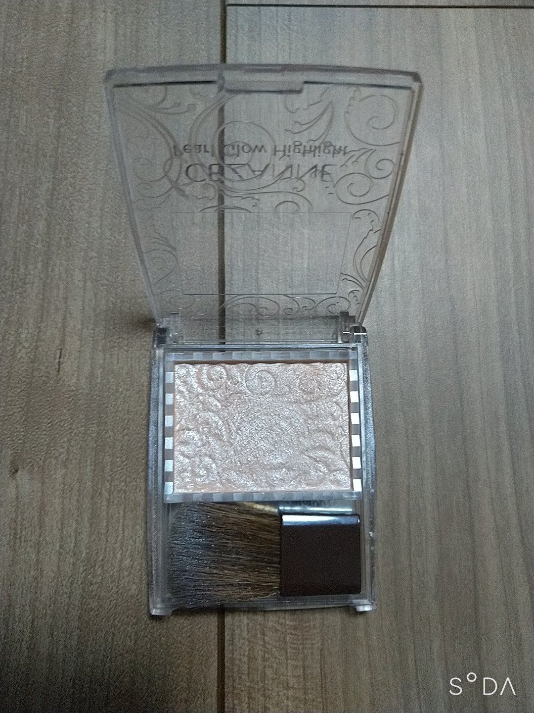 パールグロウハイライト/CEZANNE/パウダーハイライトを使ったクチコミ（2枚目）