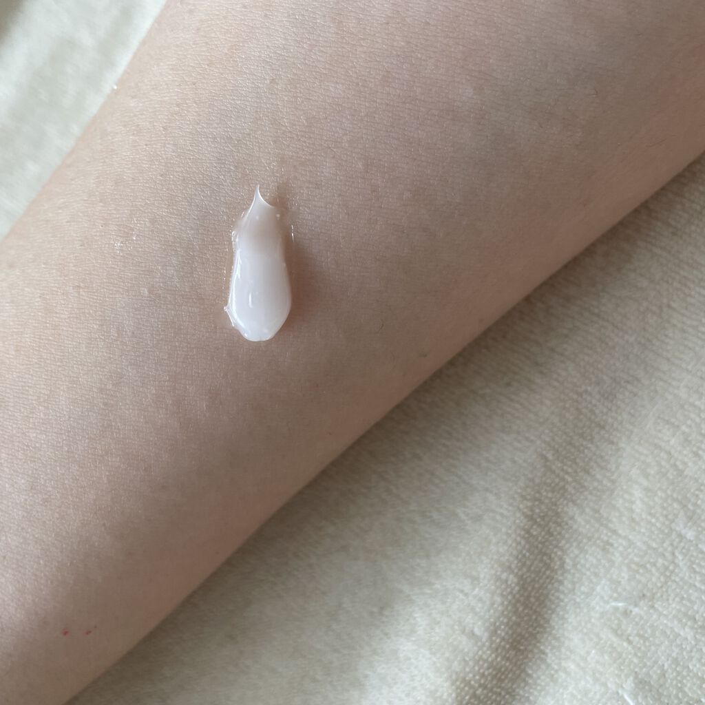 デュイセル シカプラスバーム/DEWYCEL/フェイスクリームを使ったクチコミ（2枚目）