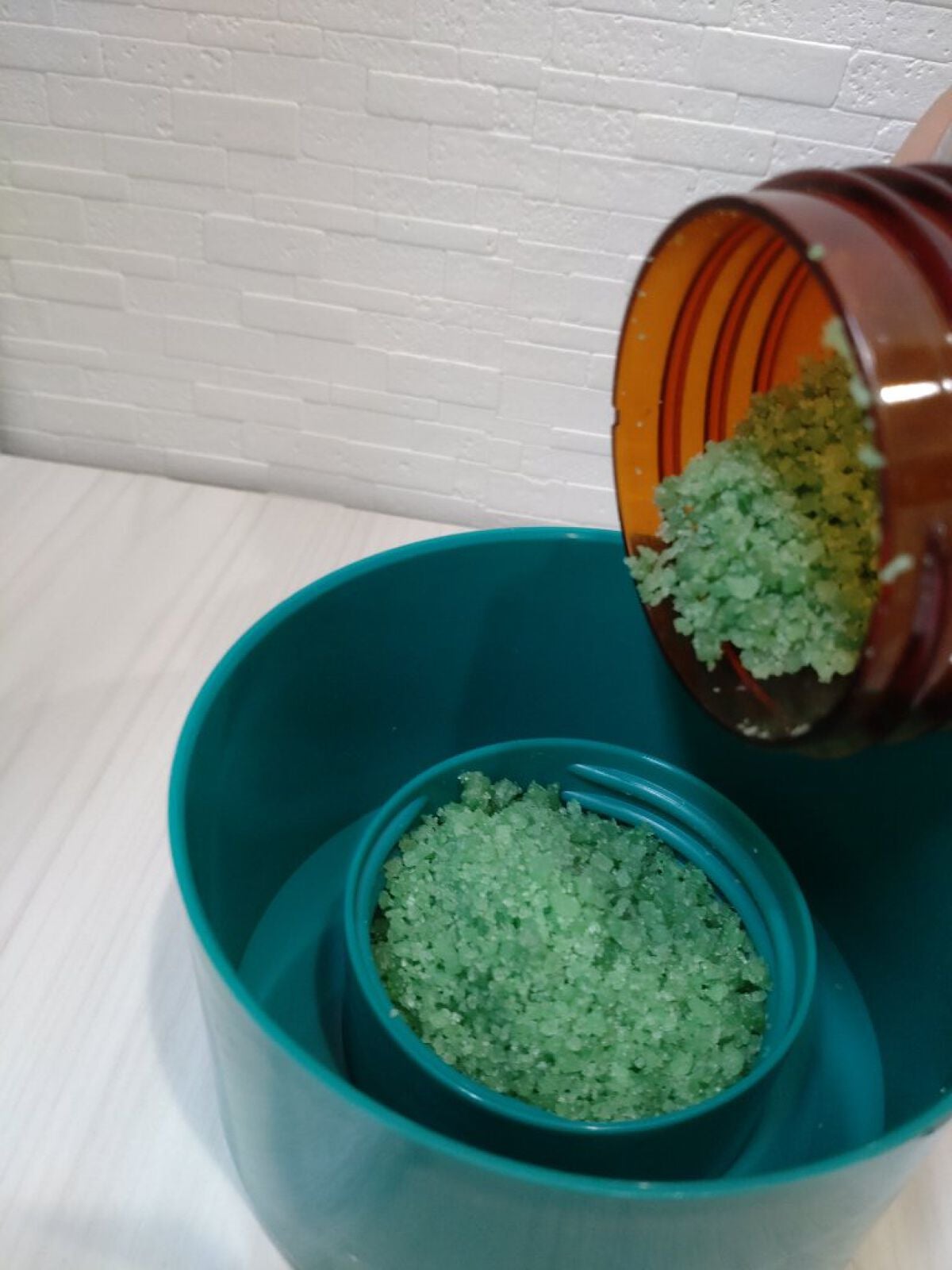 クナイプ バスソルト ユーカリの香り/クナイプ/無機塩系入浴剤を使ったクチコミ(3枚目)