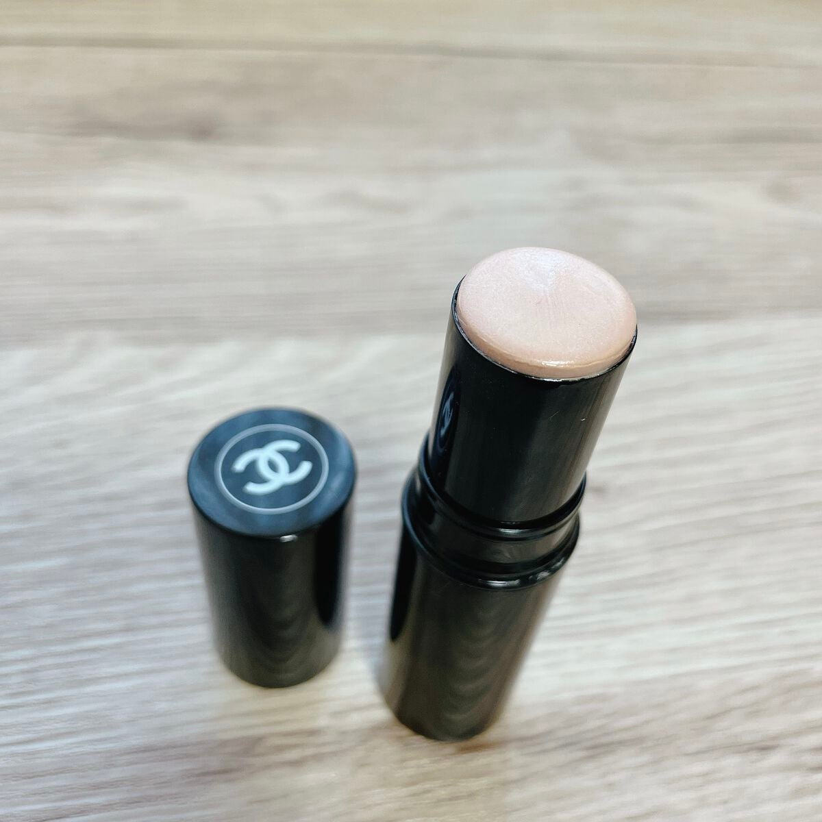 ボーム エサンシエル/CHANEL/スティックハイライトを使ったクチコミ(1枚目)