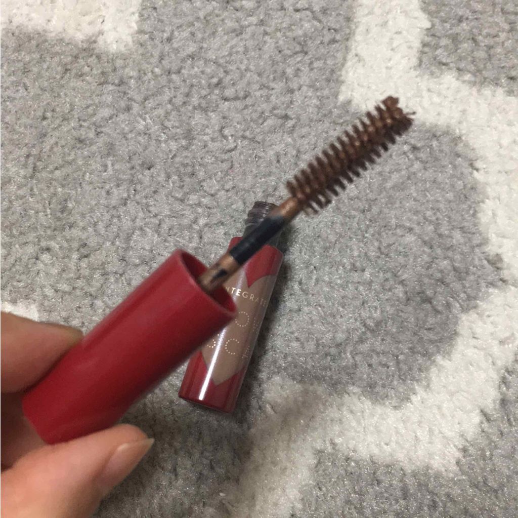 ニュアンスアイブローマスカラ/インテグレート/眉マスカラを使ったクチコミ(2枚目)