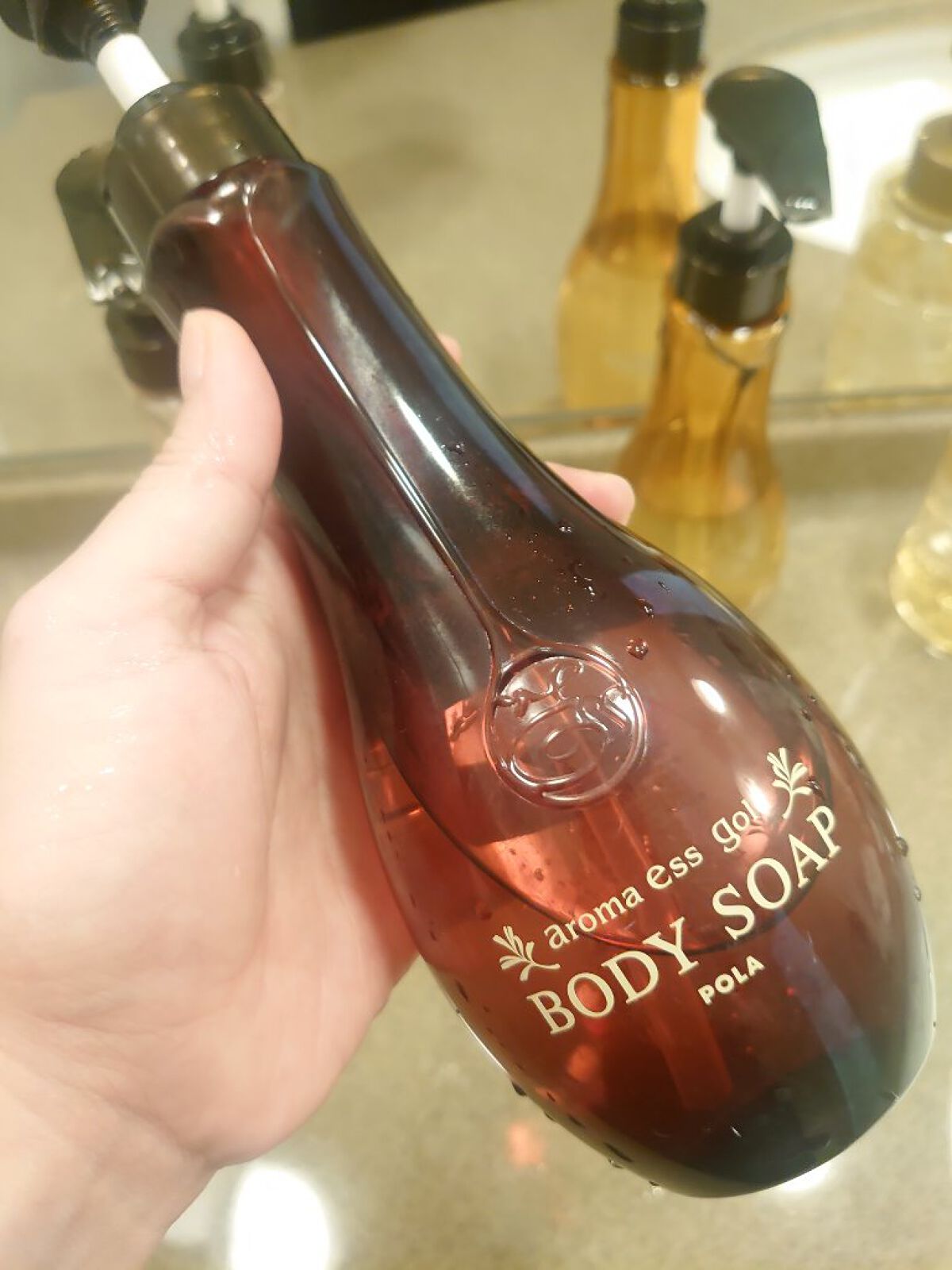 アロマエッセゴールド シャンプー／コンディショナー/aroma ess./市販シャンプーを使ったクチコミ（2枚目）