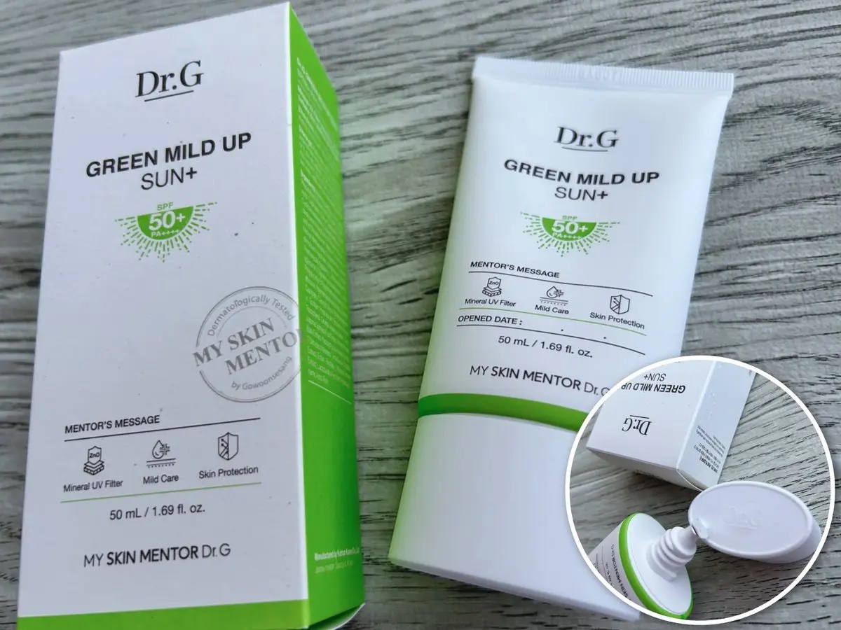 #DrG 
 【 グリーンマイルドアップ サン＋】☀

SPF50+・PA++++
紫外線散乱剤



オリーブヤングで5年連続受賞✨
ノンケミカル #日焼け止め クリーム



しっとりとした伸びのいいクリームで
突っ張らず、日焼け止め特