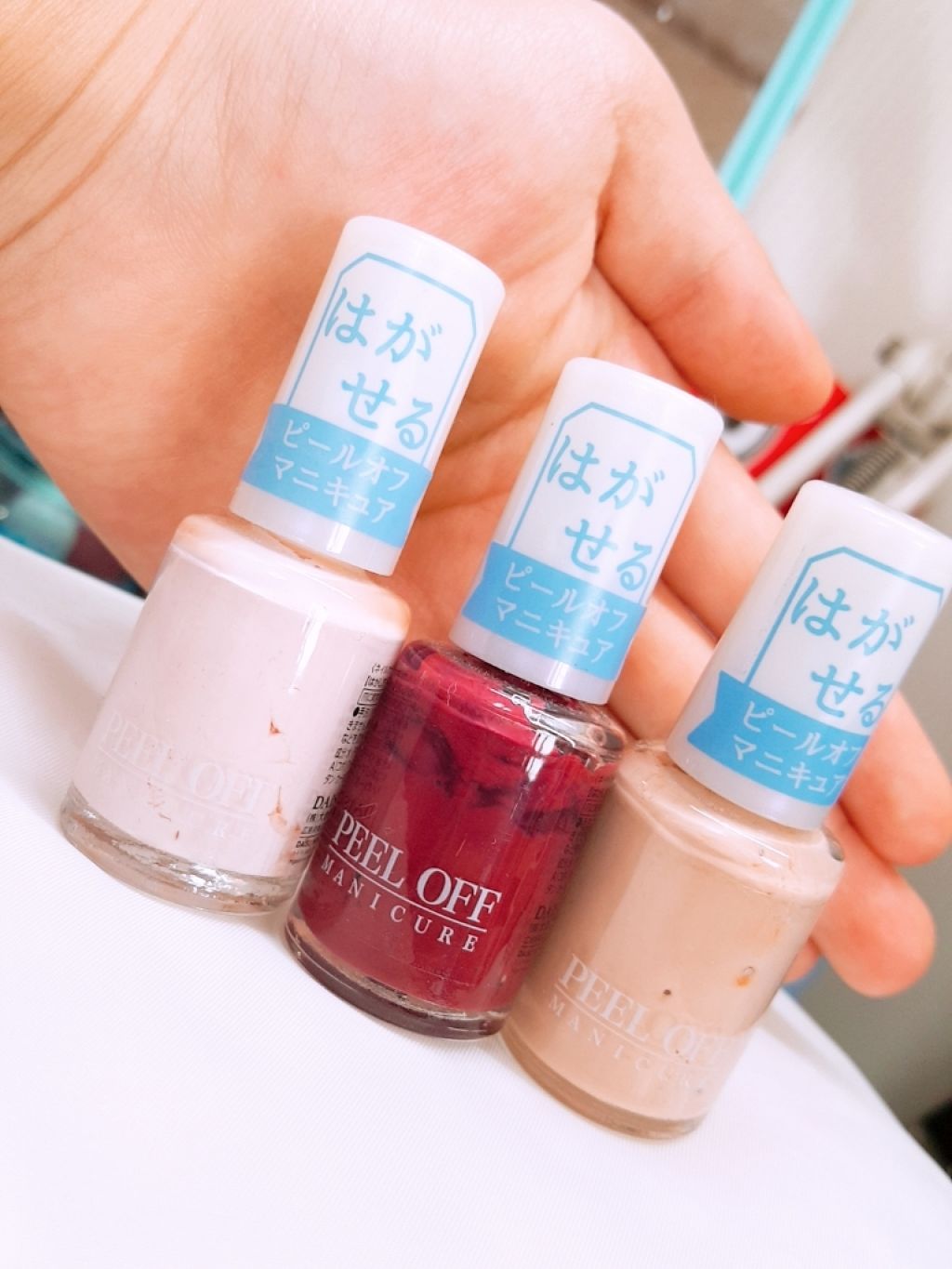 ももかだよーん on LIPS 「このDAISOに売ってある剥せるマニキュアとてもオススメです!..」(1枚目)