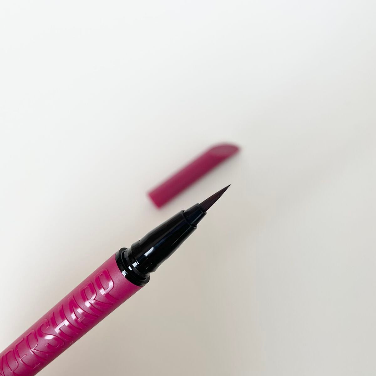 ウルトラカラー アイライナー/MAYBELLINE NEW YORK/リキッドアイライナーを使ったクチコミ(2枚目)