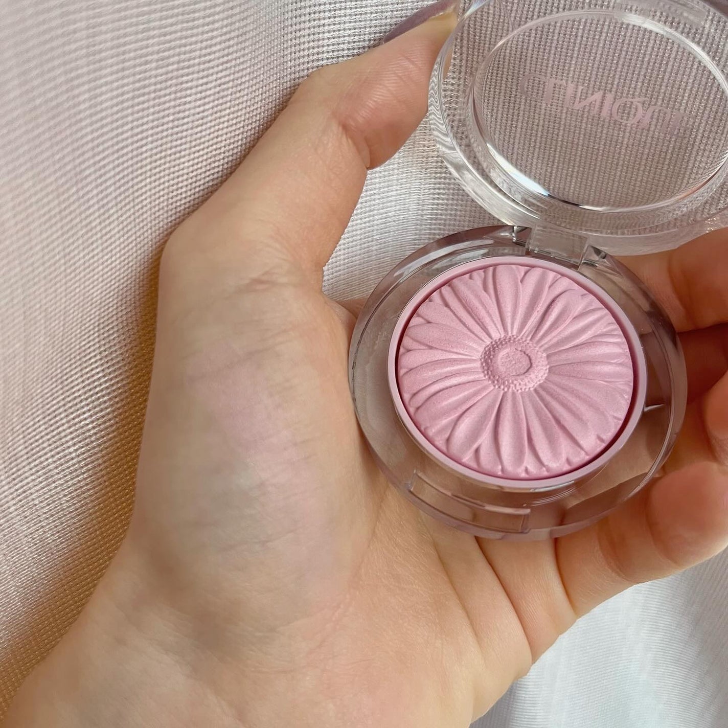 チーク ポップ/CLINIQUE/パウダーチークを使ったクチコミ(2枚目)