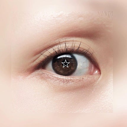 yui on LIPS 「まぶた"専用"に開発されたエッセンスアイアクトリッチ〈エッセン..」(4枚目)