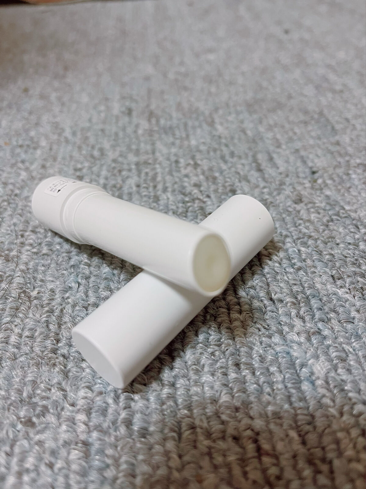 つやぷるリップR 105 すっぴんCLEAR【旧】/b idol/口紅を使ったクチコミ（2枚目）