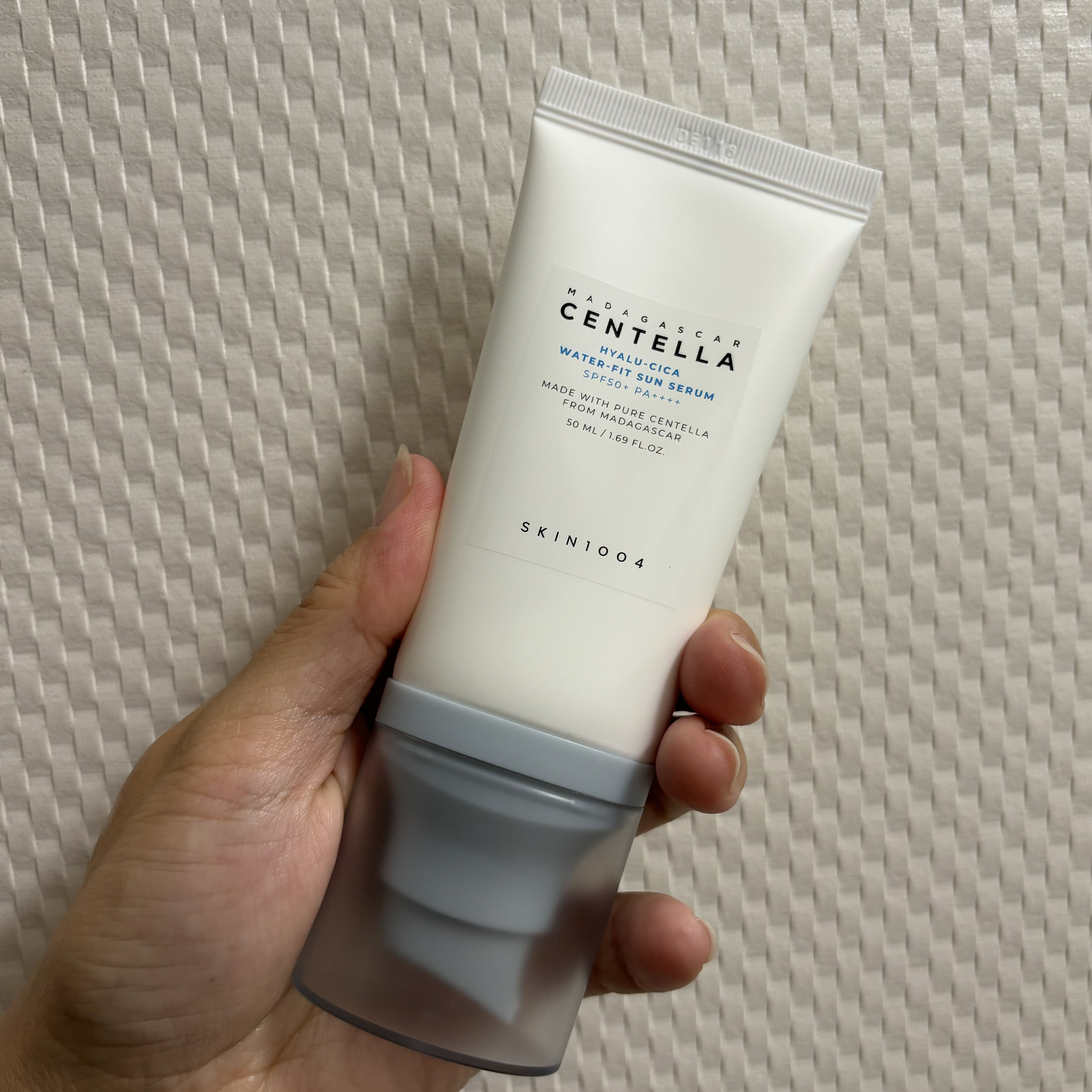 ヒアルーシカ ウォーターフィット サンセラム/SKIN1004/日焼け止めローションを使ったクチコミ（2枚目）