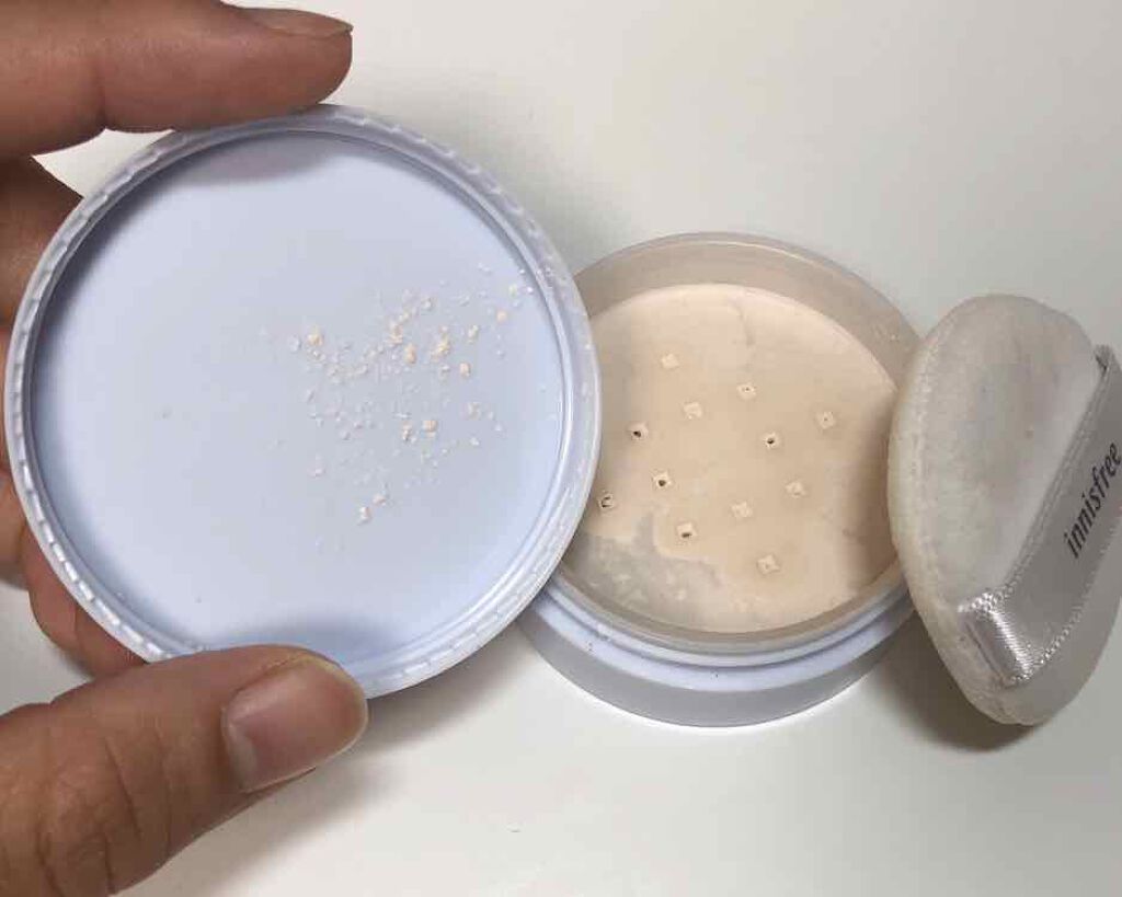 ノーセバム モイスチャーパウダー/innisfree/プレストパウダーを使ったクチコミ(2枚目)