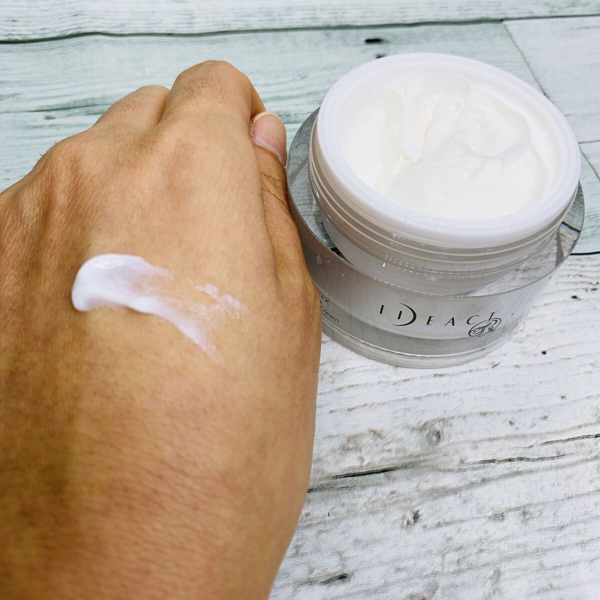 イデアクトR プロジェマックス アイボトセラム/イデアアクト/アイケア・アイクリームを使ったクチコミ（3枚目）