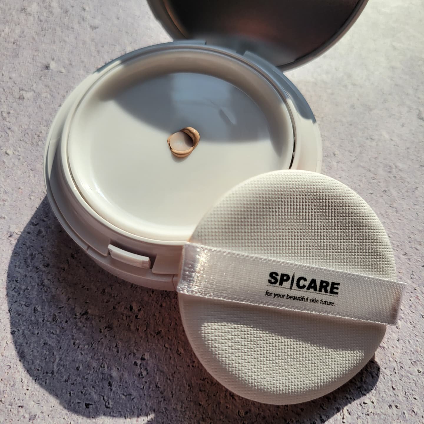 V3 ブリリアント ファンデーション/SPICARE/クッションファンデーションを使ったクチコミ（2枚目）