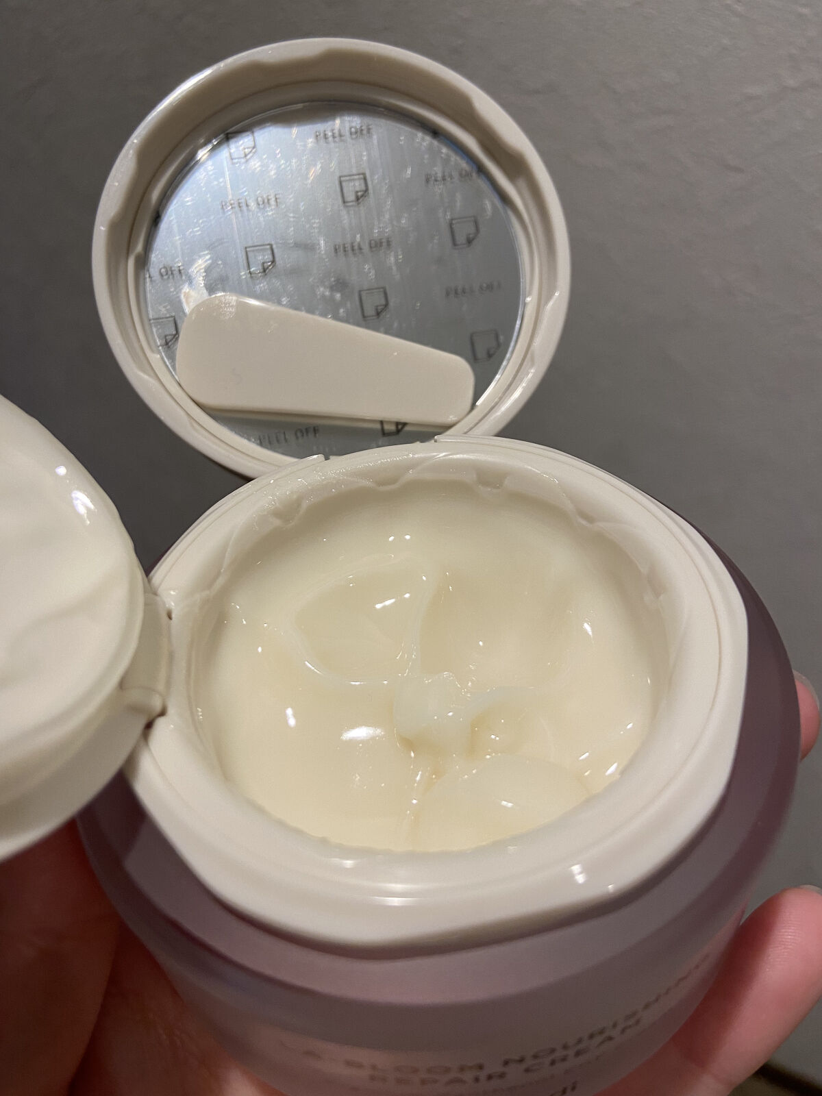 LA-BLOOM NOURISHING REPAIR CREAM/SERENDI BEAUTY/フェイスクリームを使ったクチコミ（2枚目）