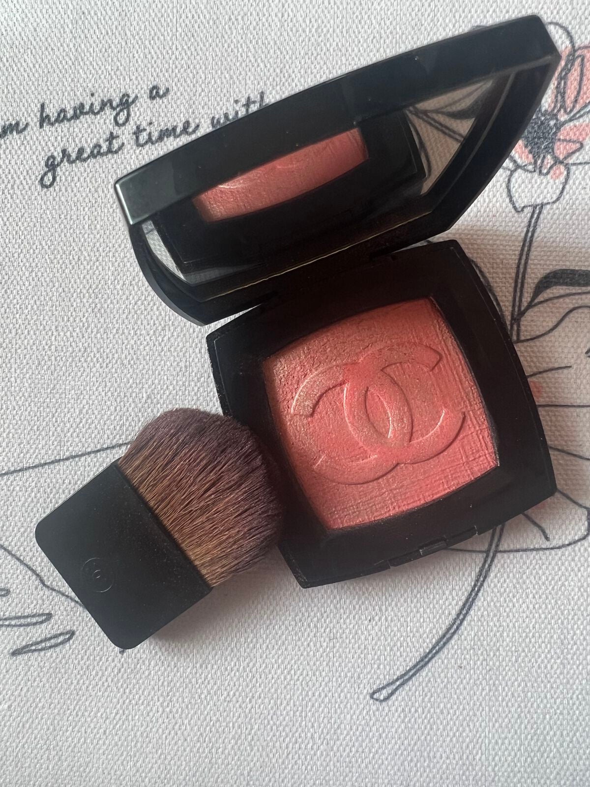 ファンテジー ドゥ シャネル/CHANEL/パウダーチークを使ったクチコミ(1枚目)