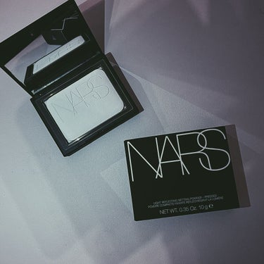 ライトリフレクティングセッティングパウダー　プレスト　N/NARS/プレストパウダーを使ったクチコミ（1枚目）