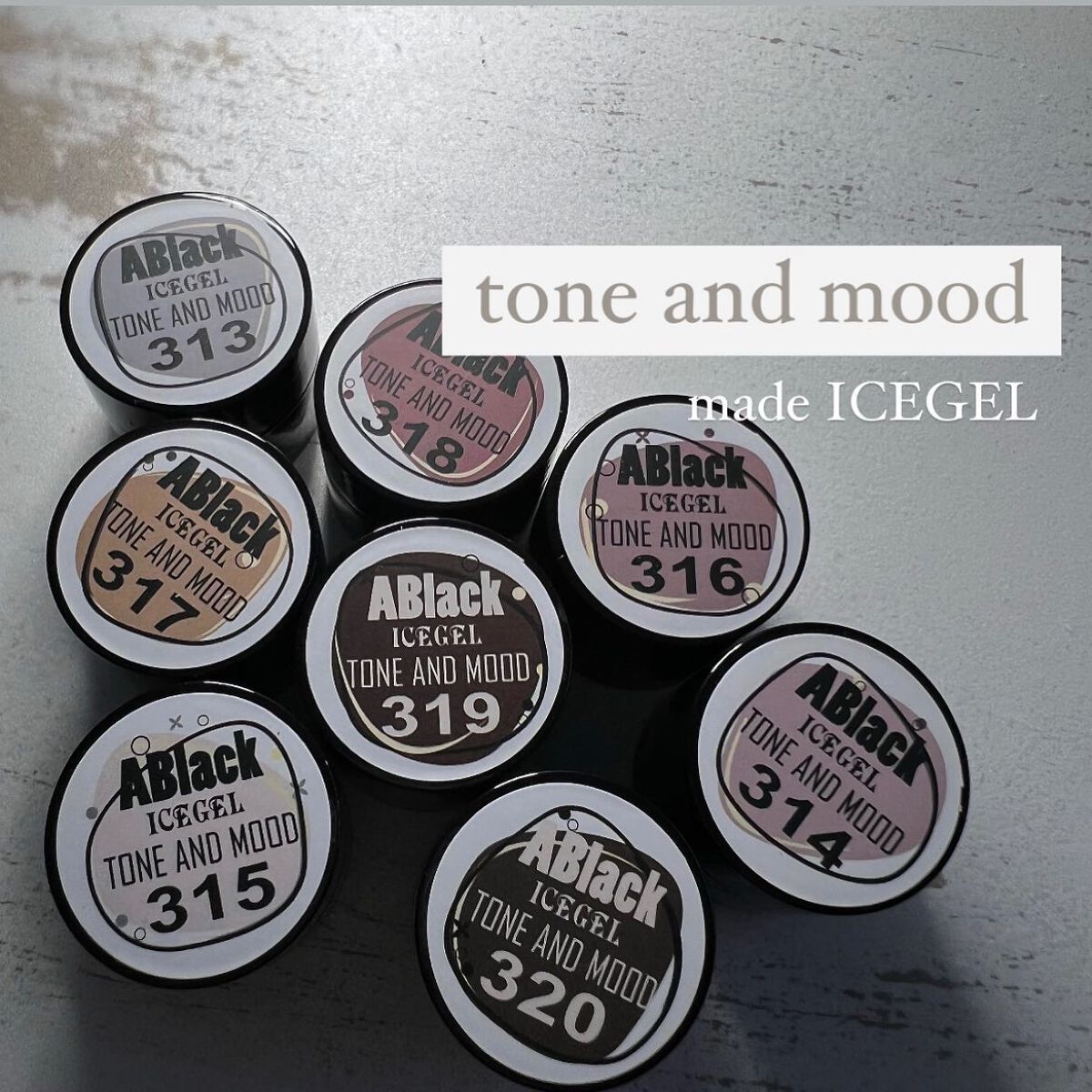 𝐍𝐚𝐢𝐥𝐢𝐬𝐭🦋𝐭𝐨-𝐦𝐚, on LIPS 「➡︎2022秋オススメ最新ジェル🔥愛すべきICEGEL🦋さん ̄..」(4枚目)