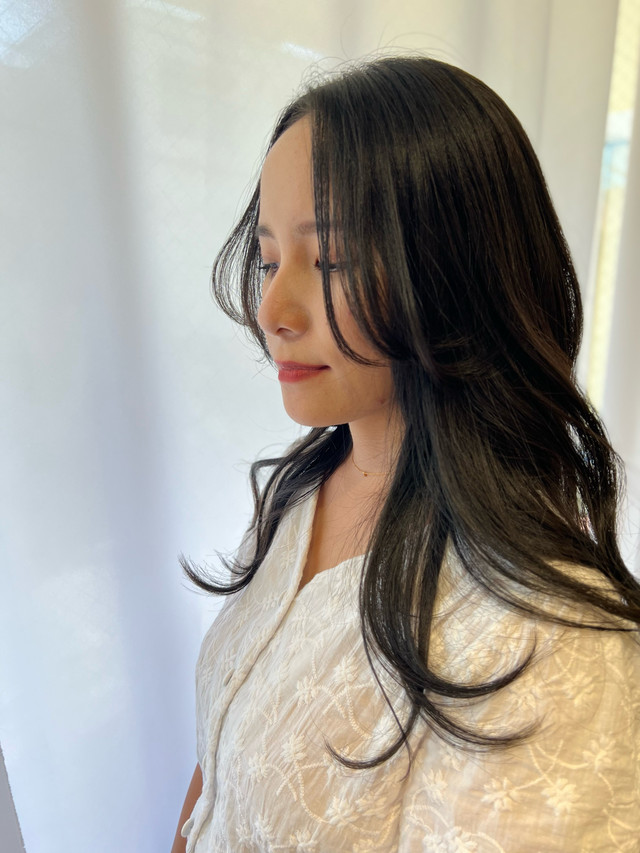 オリーブブラウンの髪色