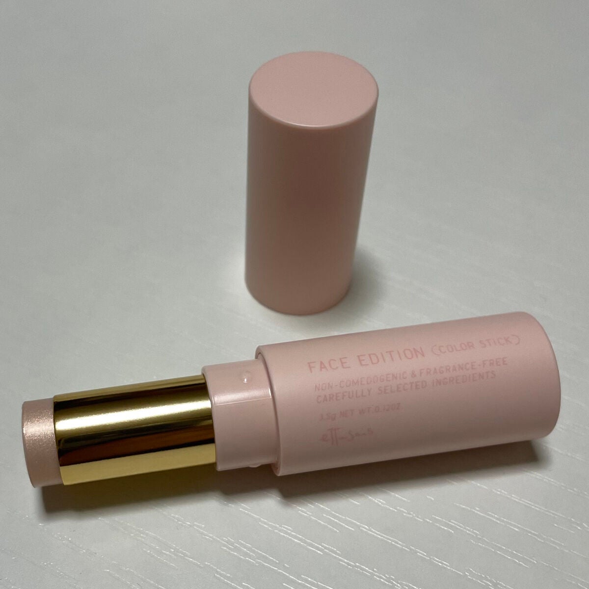 エテュセ フェイスエディション(カラースティック)/ettusais/スティックハイライトを使ったクチコミ(2枚目)