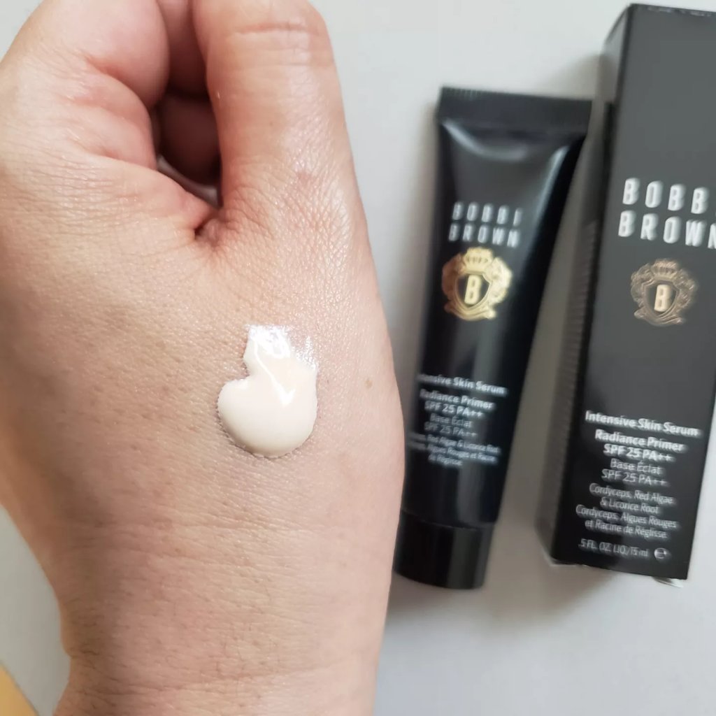 インテンシブ セラム ラディアンス プライマー/BOBBI BROWN/化粧下地を使ったクチコミ（2枚目）