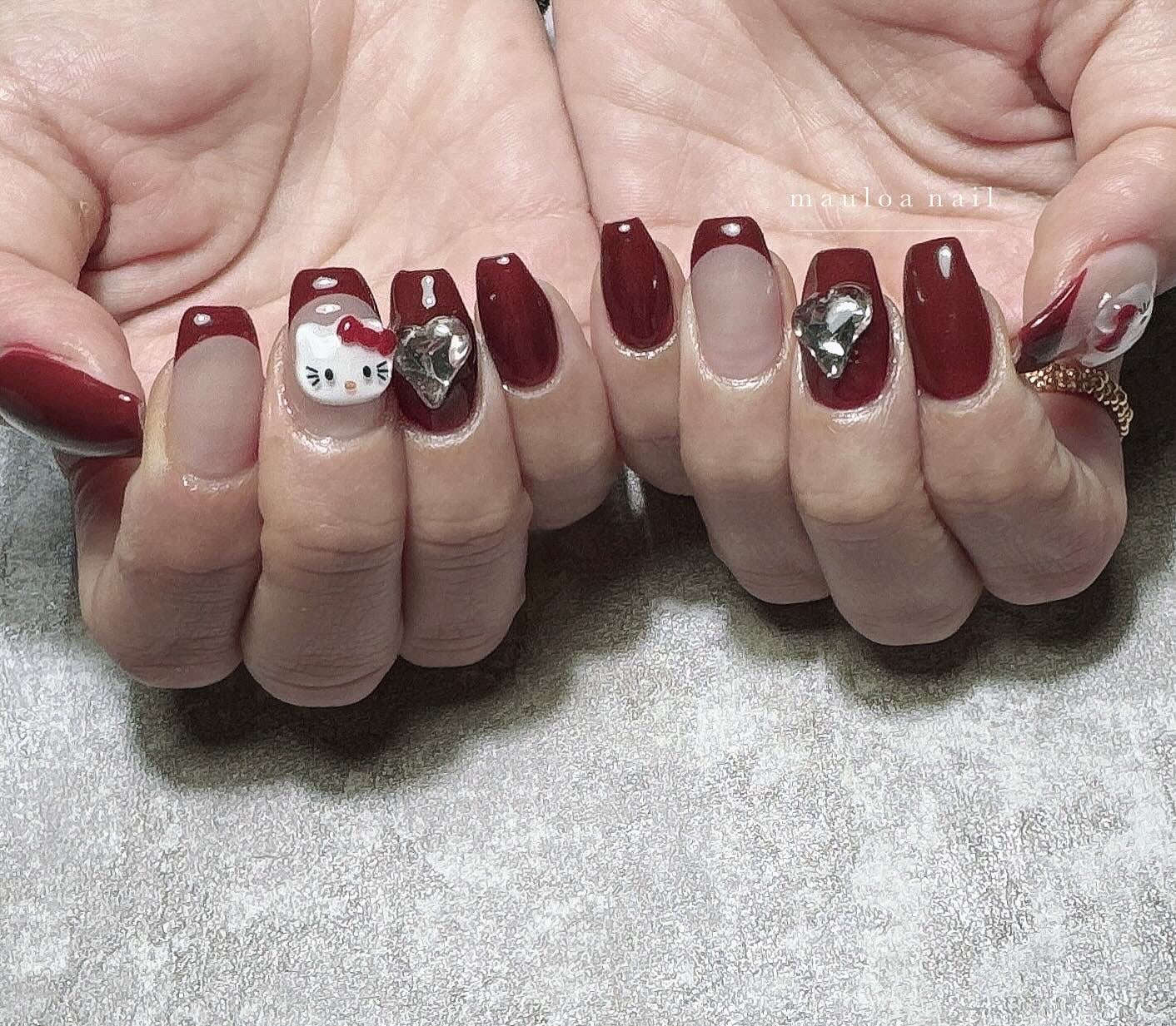 mauloa_nail on LIPS 「・ キティちゃんで秋ネイル❤️いつもありがとうございます❤️✨..」(1枚目)