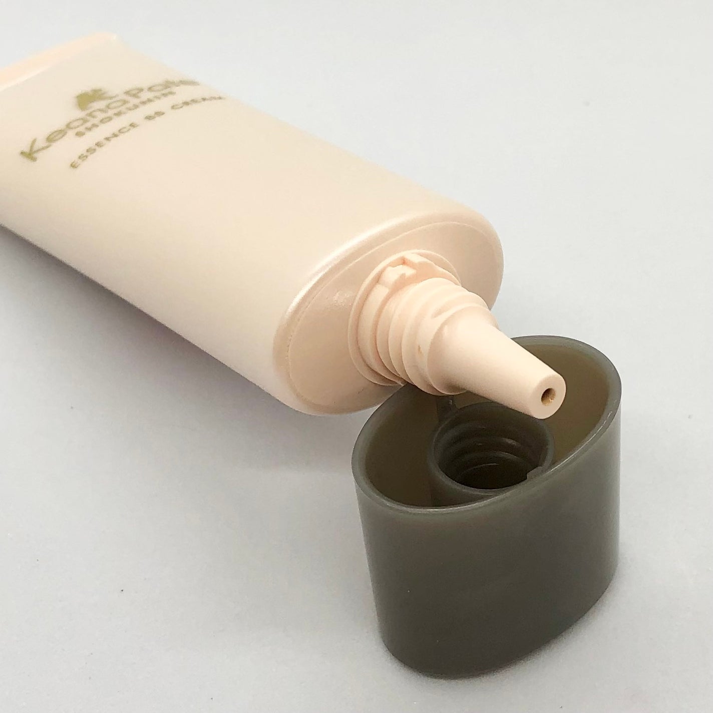 エッセンスBBクリーム N/毛穴パテ職人/BBクリームを使ったクチコミ(3枚目)