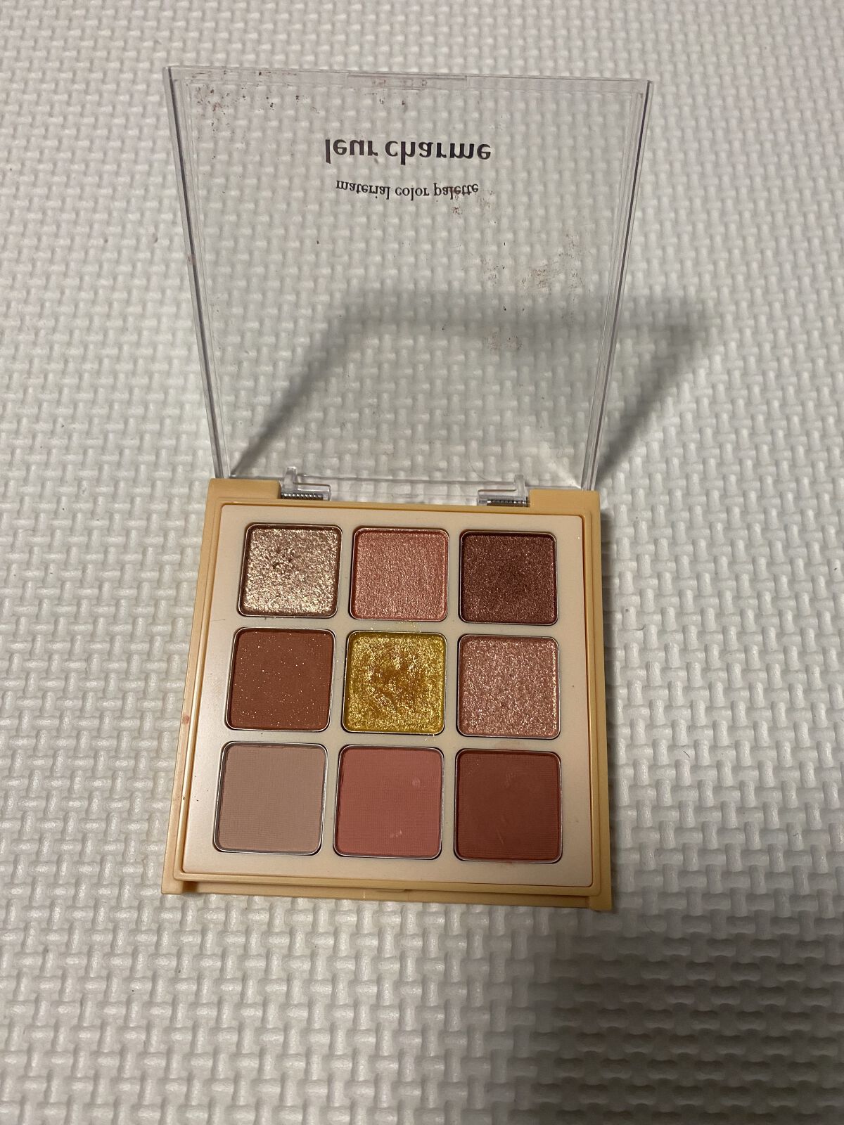 マテリアルカラーパレット/leur charme/アイシャドウパレットを使ったクチコミ（1枚目）