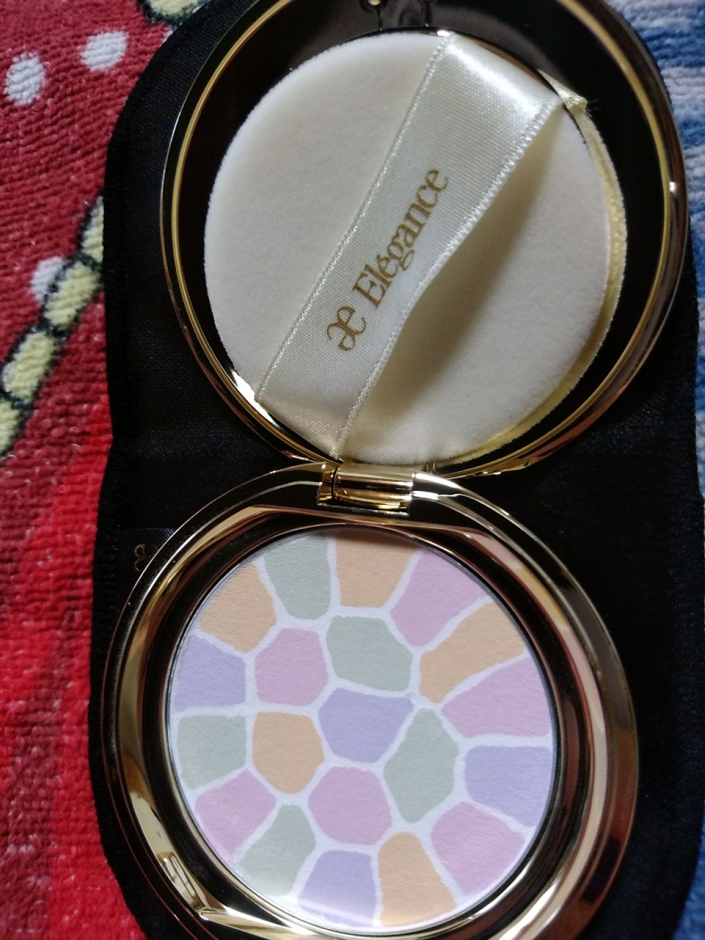 ラ プードル オートニュアンス/Elégance/プレストパウダーを使ったクチコミ（1枚目）