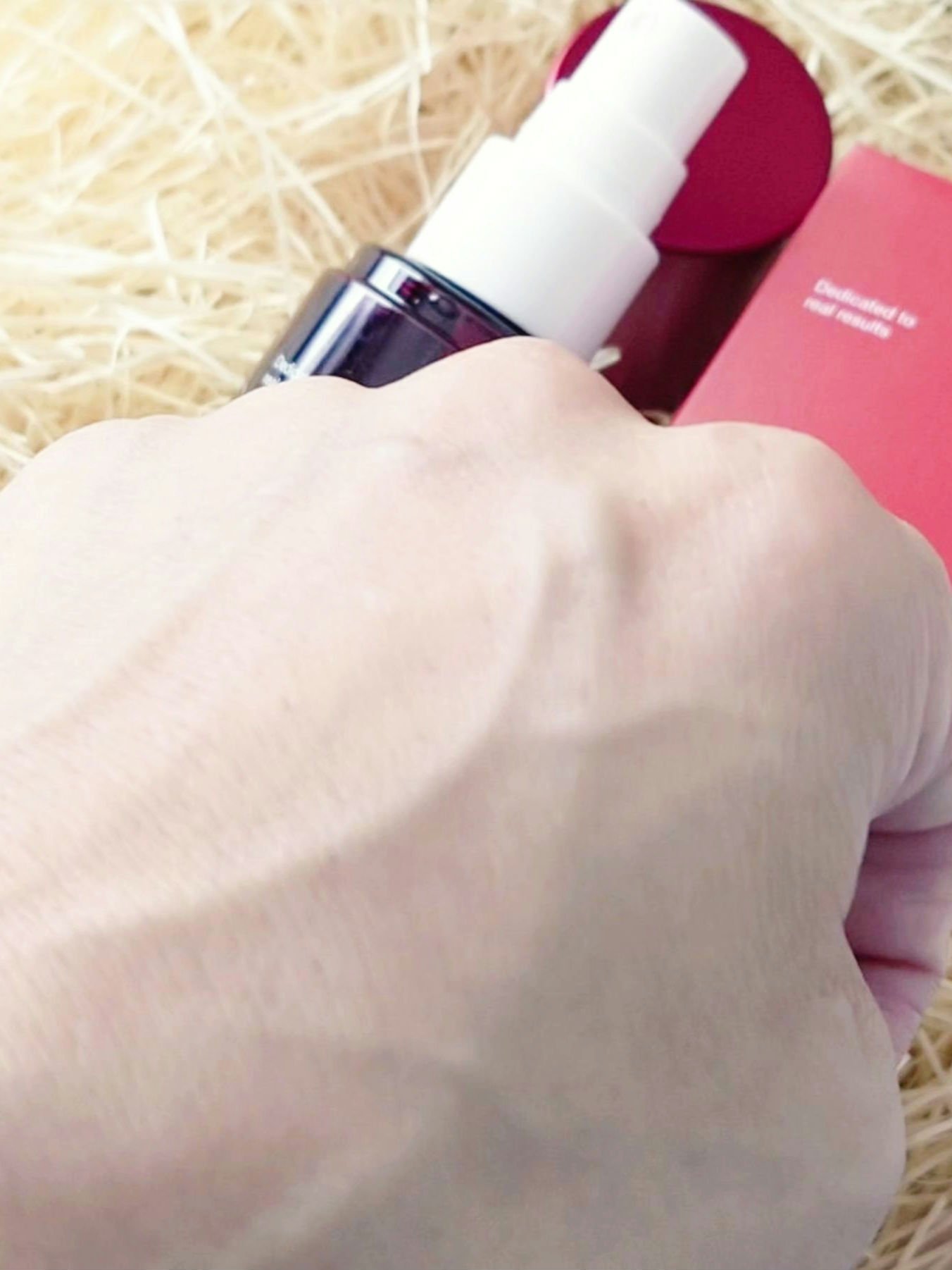 レッドアクネ ボディピーリングショット/MEDICUBE/ピーリングを使ったクチコミ（3枚目）