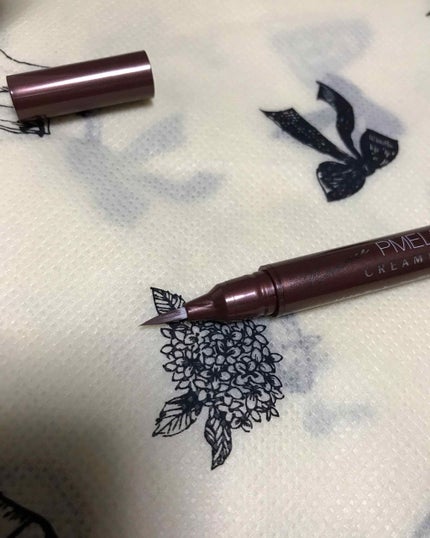 ピメルテット ニュアンスクリーミーライナー/pdc/リキッドアイライナーを使ったクチコミ(2枚目)