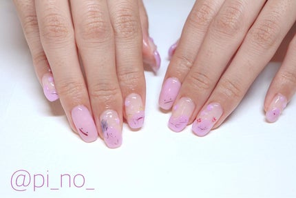 shino on LIPS 「メタモンネイル💅こんな表情するんだっていう画像でびっくり🫢最初..」(2枚目)